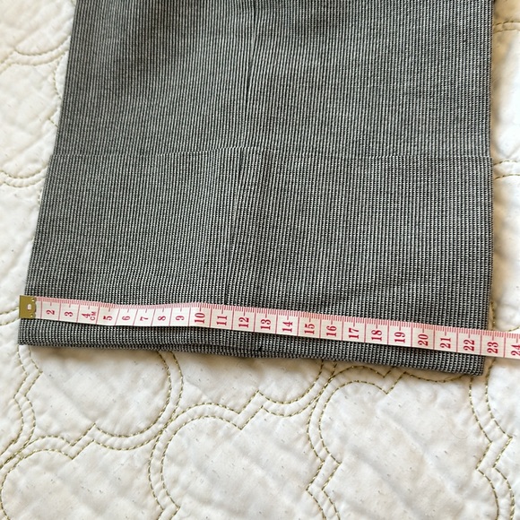 Cropped Wide Leg Ann Taylor LOFT Pants - Picture 9 of 9